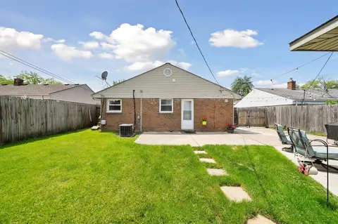 Exterior - 18711 Koester, Riverview, MI 48193 photo 2 of 6
