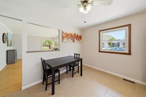 Dining - 18711 Koester, Riverview, MI 48193 photo 1 of 1