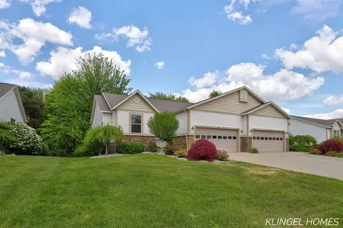 926 N Sandalwood, Muskegon, MI 49441