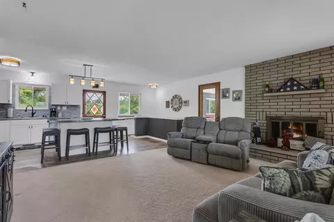 306 E Rdg, Brooklyn, MI 49230 photo 10