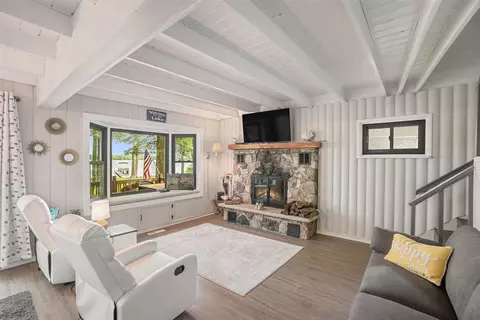 Living - 1142 Wolf Lk, Baldwin, MI 49304 photo 1 of 2