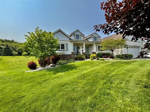 1438 N N Lk, Hudsonville, MI 49426