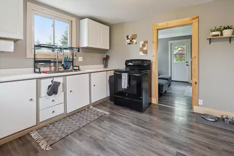 Kitchen - 2825 N Croswell, Ithaca, MI 48847 photo 1 of 2