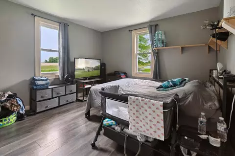 Bedroom - 2825 N Croswell, Ithaca, MI 48847 photo 2 of 2