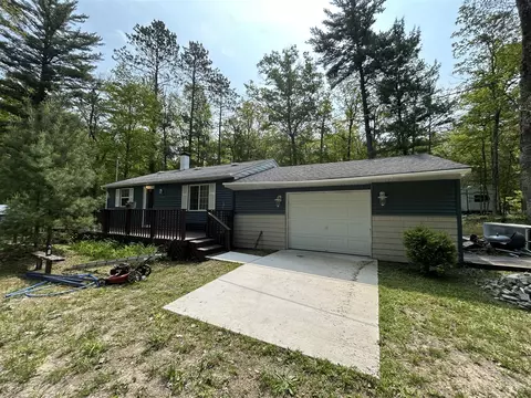 5805 S Pershing, Baldwin, MI 49304