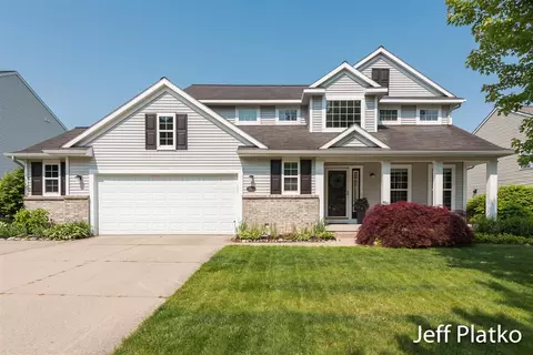 2665 Arbor Chase, Grand Rapids, MI 49525