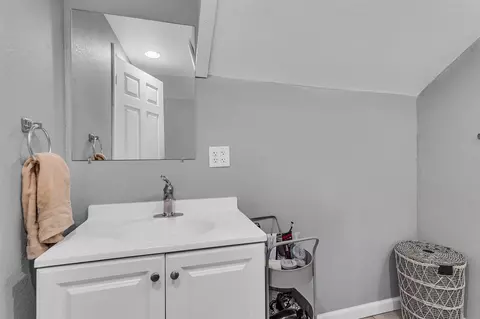 720 Crescent, Jackson, MI 49203 photo 41