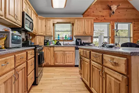 Kitchen - 1687 Dimmers, Reading, MI 49274 photo 1 of 2