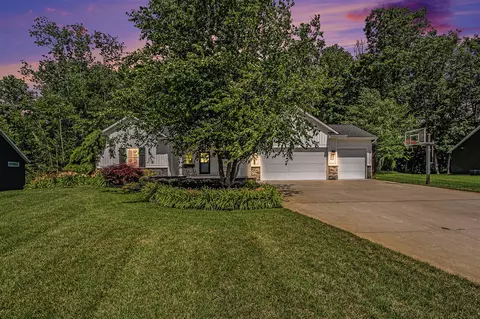 4087 Ronalds, Dorr, MI 49323