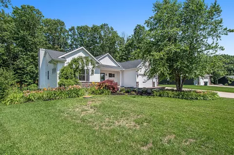 Exterior - 4087 Ronalds, Dorr, MI 49323 photo 3 of 12
