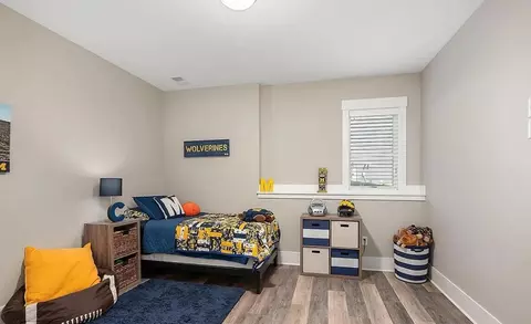 Bedroom - 4087 Ronalds, Dorr, MI 49323 photo 7 of 9