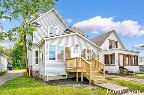 111 E Congress, Belding, MI 48809