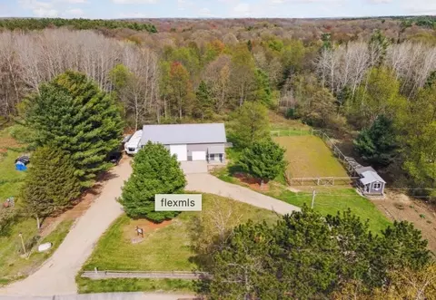 8746 Cleveland, Mecosta, MI 49332