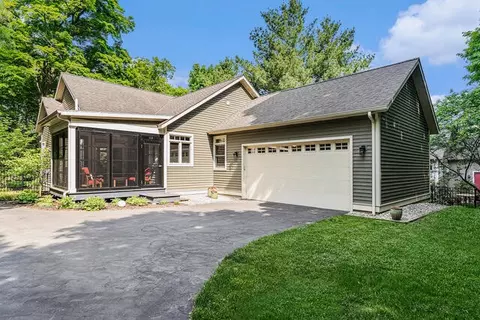 99 Ferry, Douglas, MI 49406 photo 38