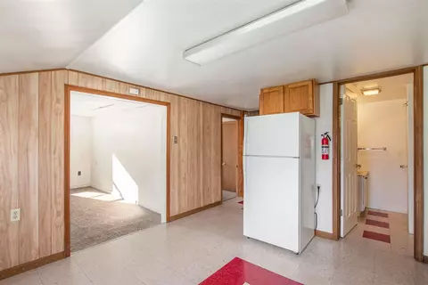 Entry Way - 707 Maple, Big Rapids, MI 49307 photo 2 of 2