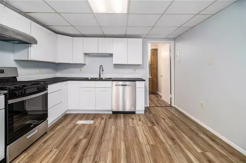 Kitchen - 707 Maple, Big Rapids, MI 49307 photo 4 of 18
