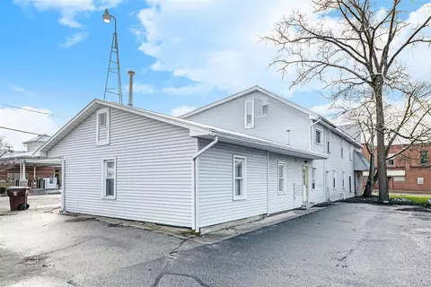 Exterior - 707 Maple, Big Rapids, MI 49307 photo 4 of 5