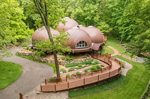 2755 N 9th, Kalamazoo, MI 49009