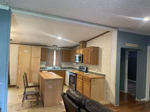 850 Maynard, Jackson, MI 49202 photo 8
