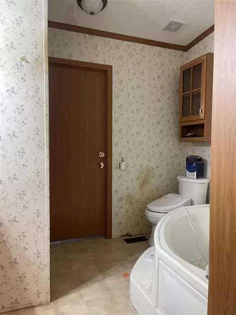 850 Maynard, Jackson, MI 49202 photo 11