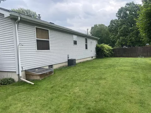 850 Maynard, Jackson, MI 49202 photo 20