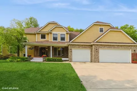 2856 Blue Rdg, Stevensville, MI 49127