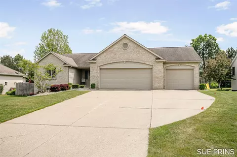 3084 View Pt, Jenison, MI 49428