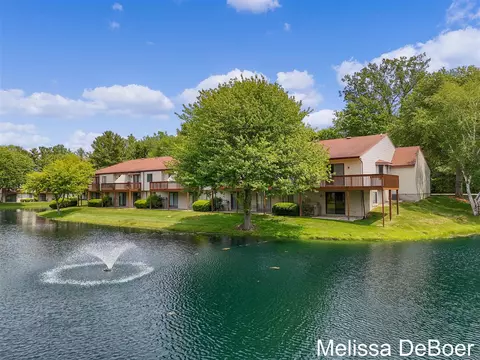 5083 Waterside, Hudsonville, MI 49426