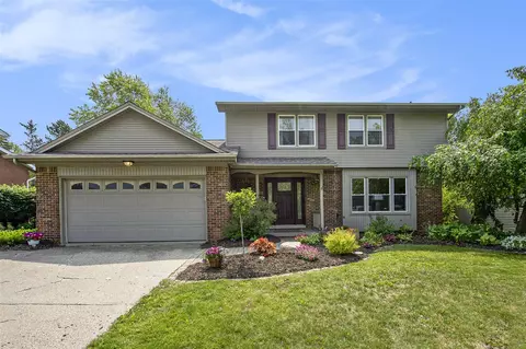 2247 S Seventh, Ann Arbor, MI 48103