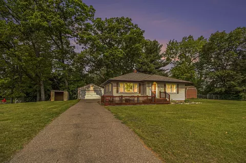 130 Woodway, Battle Creek, MI 49014