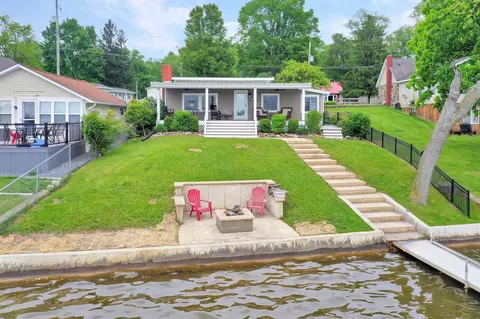1051 Willow, Colon, MI 49040