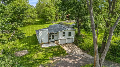 1335 Knapp, Grand Rapids, MI 49505