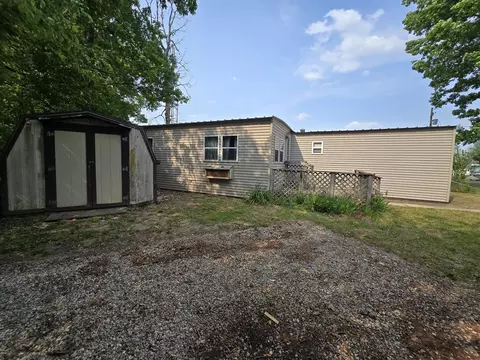 6876 Rowley, Osseo, MI 49266 photo 9