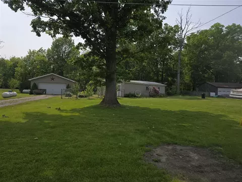 6876 Rowley, Osseo, MI 49266