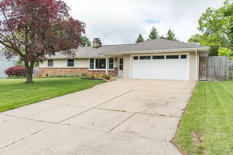 5038 Old Colony, Portage, MI 49024