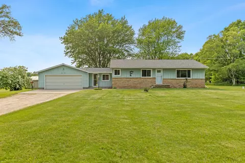 1160 S Greenville, Greenville, MI 48838