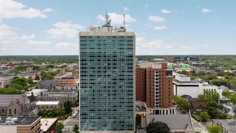 555 E William #5I, Ann Arbor, MI 48104