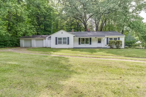 21 Riverside, Battle Creek, MI 49015