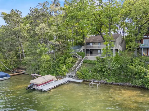 10481 Midshore, Mecosta, MI 49332