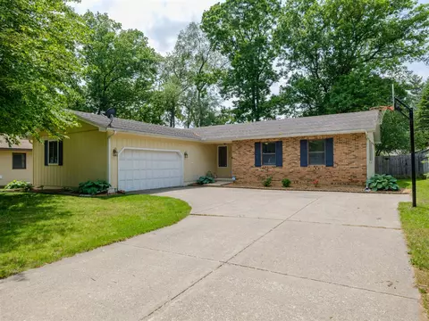 6838 Marlow, Portage, MI 49024