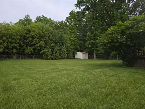 Exterior - 1139 Maynard, Jackson, MI 49202 photo 6 of 10