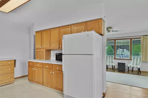 Kitchen - 817 Cherry, Big Rapids, MI 49307 photo 4 of 5