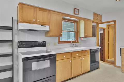 Kitchen - 817 Cherry, Big Rapids, MI 49307 photo 1 of 5