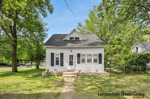 503 E Main, Middleville, MI 49333