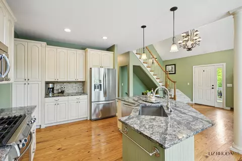 Kitchen - 10058 Fulton, Ada, MI 49301 photo 5 of 8