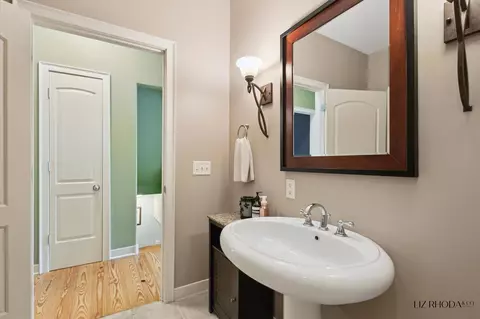 Bath - 10058 Fulton, Ada, MI 49301 photo 2 of 6