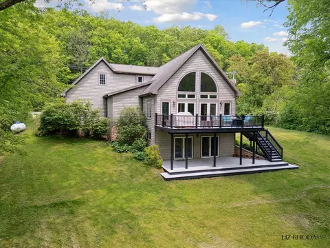 Exterior - 10058 Fulton, Ada, MI 49301 photo 13 of 14