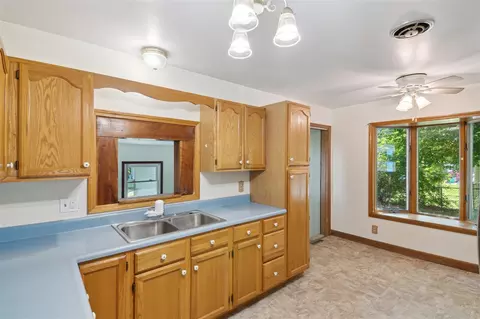 1279 Cunningham, Jackson, MI 49201 photo 18