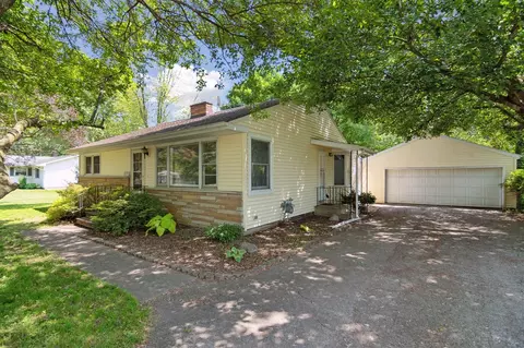 1279 Cunningham, Jackson, MI 49201 photo 2
