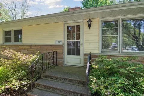 1279 Cunningham, Jackson, MI 49201 photo 4